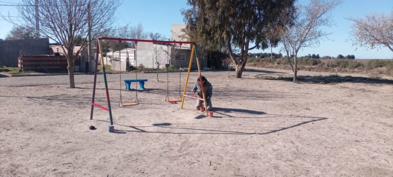 CONTINÚAN LAS TAREAS DE MANTENIMIENTO DE ESPACIOS VERDES