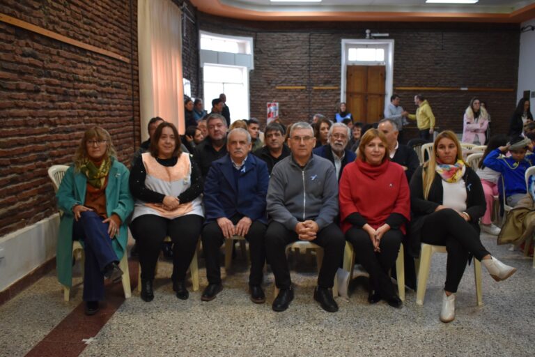 EL INTENDENTE MARINO PRESIDIÓ EL ACTO POR EL DÍA NACIONAL DE LA LIBERTAD LATINOAMERICANA