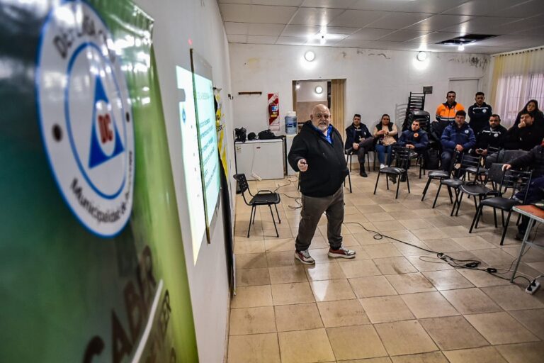 IMPORTANTE CONVOCATORIA EN LA CHARLA TALLER DE SOCORROS PSICOLÓGICOS PARA PROFESIONALES DE EMERGENCIA