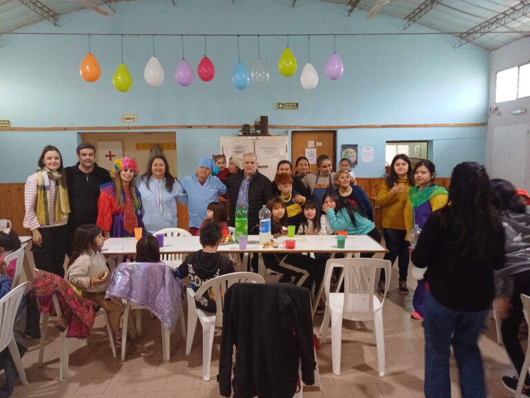 DIA DEL NIÑO: EL INTENDENTE MARINO COMPARTIÓ UNA TARDE DE FIESTA PARA LOS CHICOS DE LOS COMEDORES