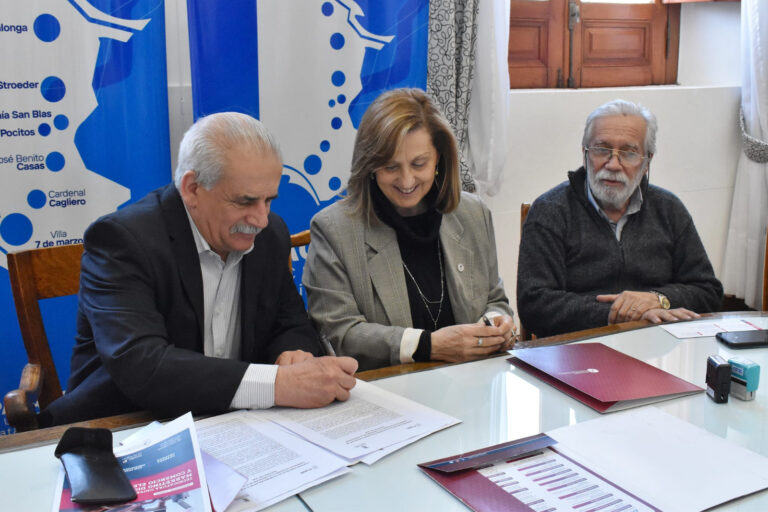 MUNICIPIO DE PATAGONES Y LA FUNS FIRMARON UN CONVENIO PARA EL DESARROLLO DEL CURSO DE “PRODUCCIÓN HORTÍCOLA CON ENFOQUE AGROECOLÓGICO”