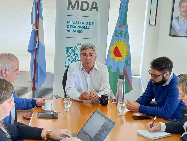 POR LOS CAMINOS RURALES, MARINO SE REUNIÓ CON EL MINISTRO DE DE DESARROLLO AGRARIO DE LA PROVINCIA