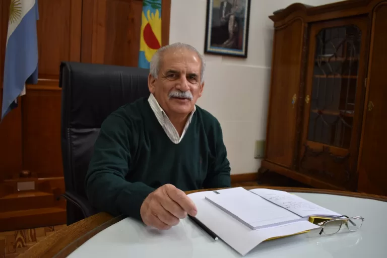 INCREMENTO DE MÁS DEL 200% AL BÁSICO PARA LOS TRABAJADORES MUNICIPALES Y CIERRE DEL AÑO CON BONO