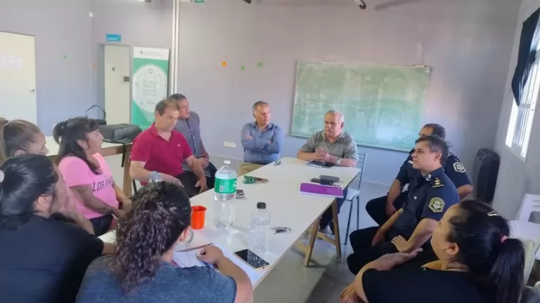 El Intendente Marino se reunió con vecinos del barrio Villa Rita