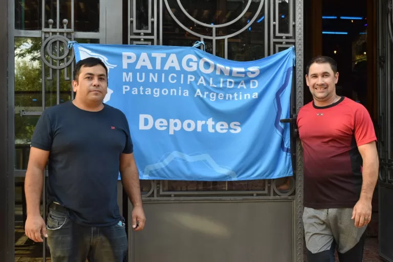 Entrega de Kits para la Carrera del 7 de Marzo