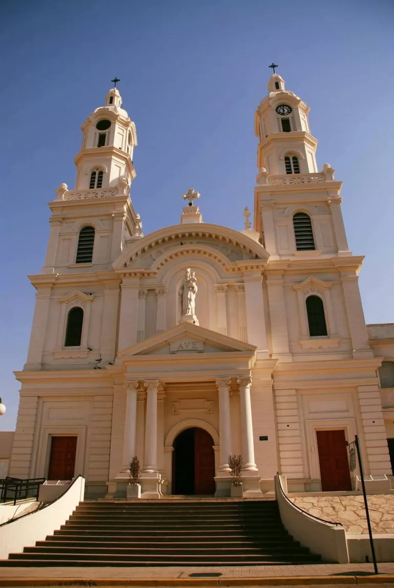 Aviso a la Comunidad Católica