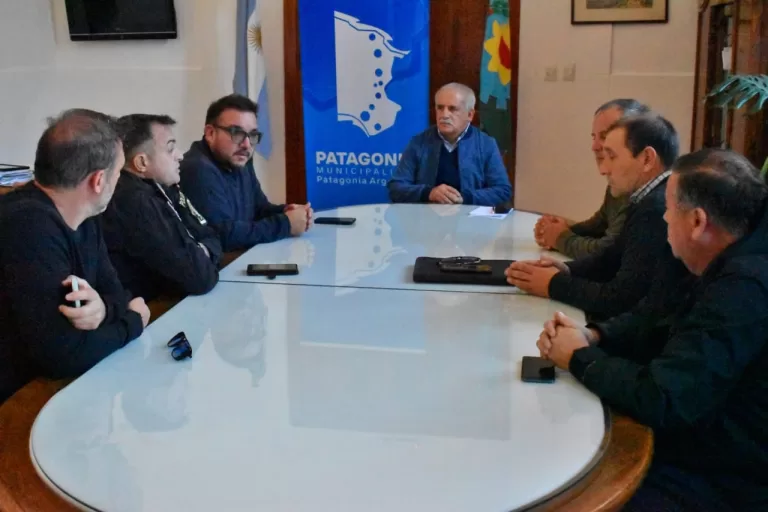 SEGURIDAD EN EL DISTRITO: MARINO RECIBIÓ A FUNCIONARIOS DE LA PROVINCIA