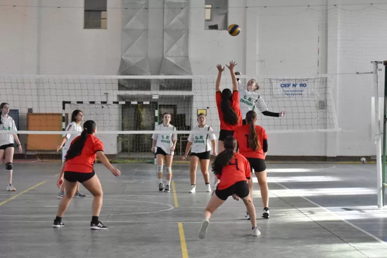 🏐 Juegos Bonaerenses: Hoy jugaron los equipos locales de Voley Sub18 Femenino 🏐