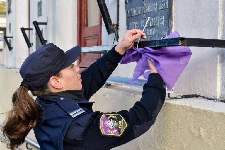 CARMEN DE PATAGONES CONMEMORÓ EL DÍA INTERNACIONAL DE LA ELIMINACIÓN DE LA VIOLENCIA CONTRA LAS MUJERES: «NI UNA MENOS»