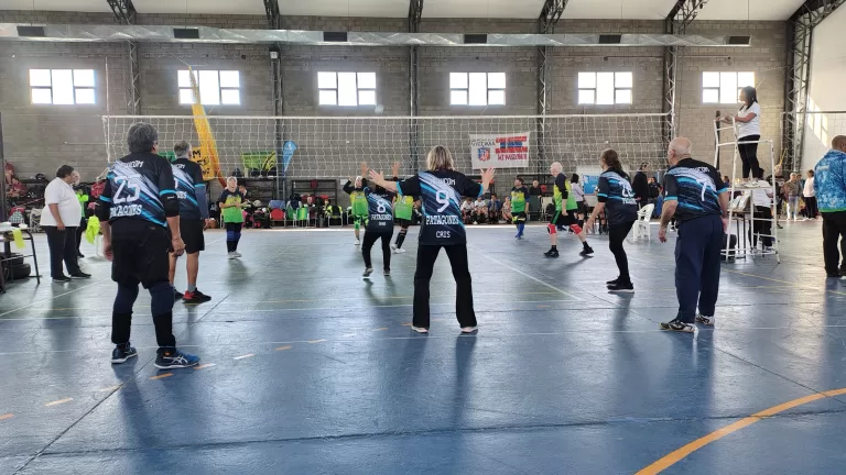 COMENZÓ EL TORNEO FEMENINO DE NEWCOM EN PATAGONES
