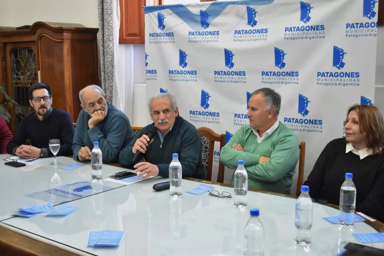 El Intendente Marino presentó el programa «Finalizá y Avanzá» para empleados municipales
