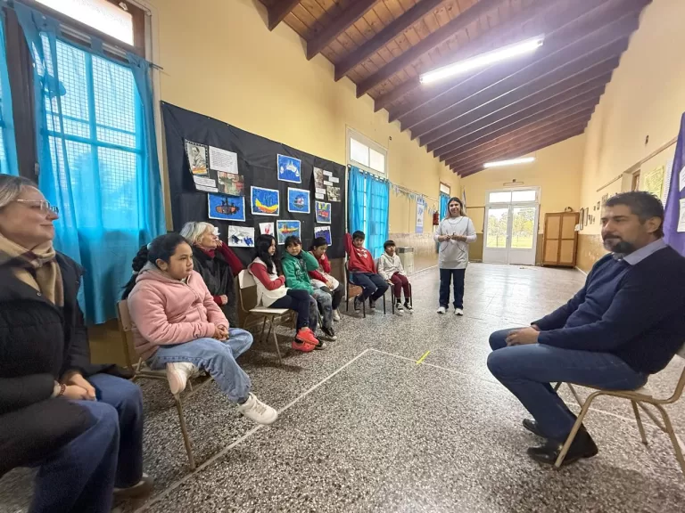 Continúan las charlas sobre Luis Piedra Buena en el Partido de Patagones