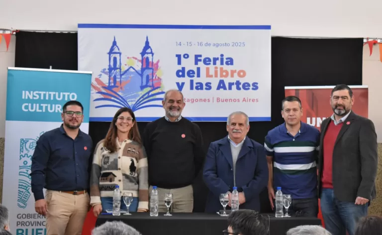 El Intendente Marino inauguró la 1° Feria del Libro y las Artes con un amplio despliegue artístico y cultural