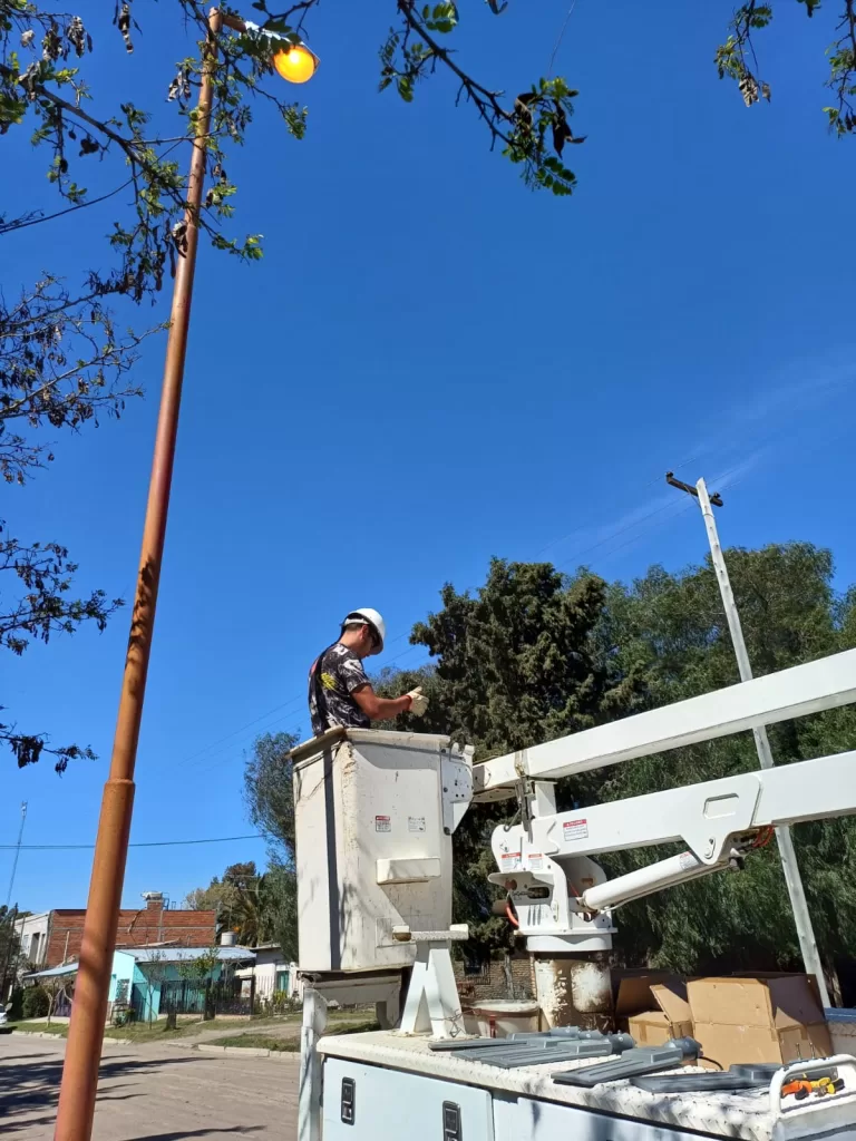 Continúa el Plan de Reconversión Lumínica en el Partido de Patagones