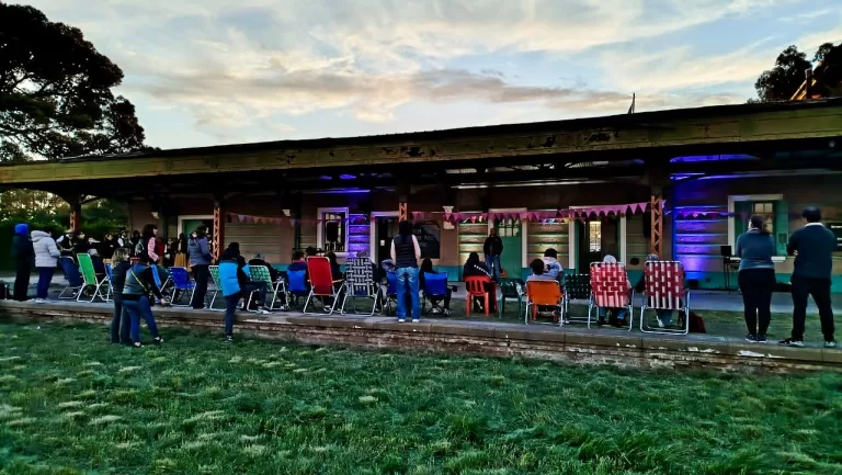 EXITOSA NOCHE DE LOS MUSEOS EN STROEDER