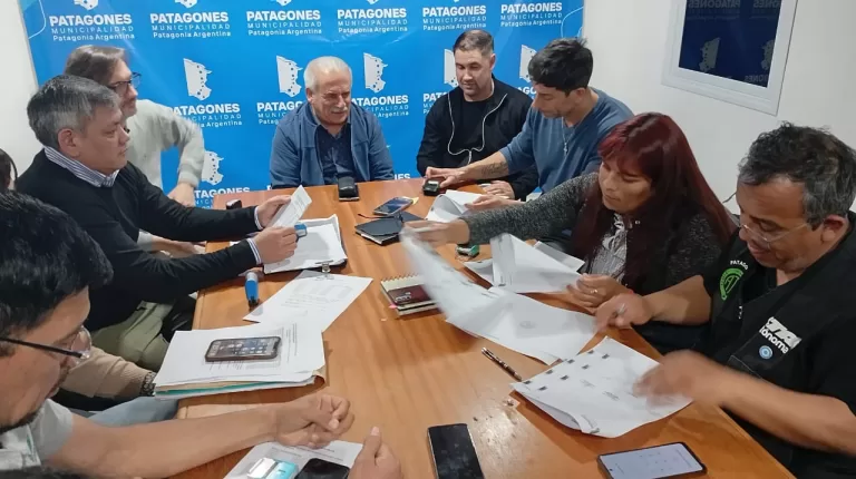 Paritaria Municipal: Acuerdo salarial, bonificaciones y bono de fin de año