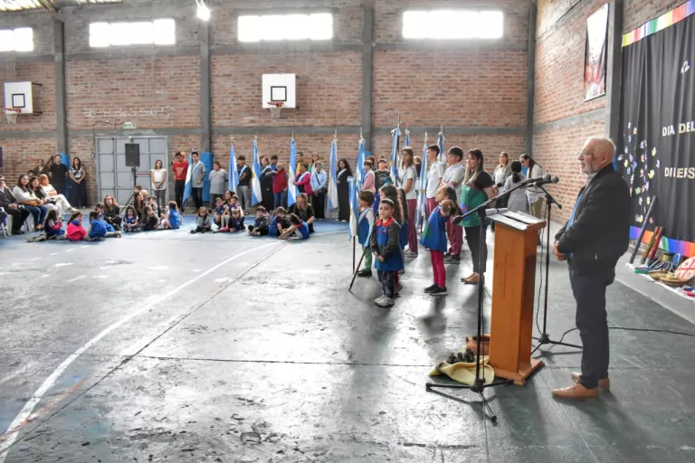 Colores, identidad y respeto: una mañana de emociones en el Jardín “Juanito Bosco”