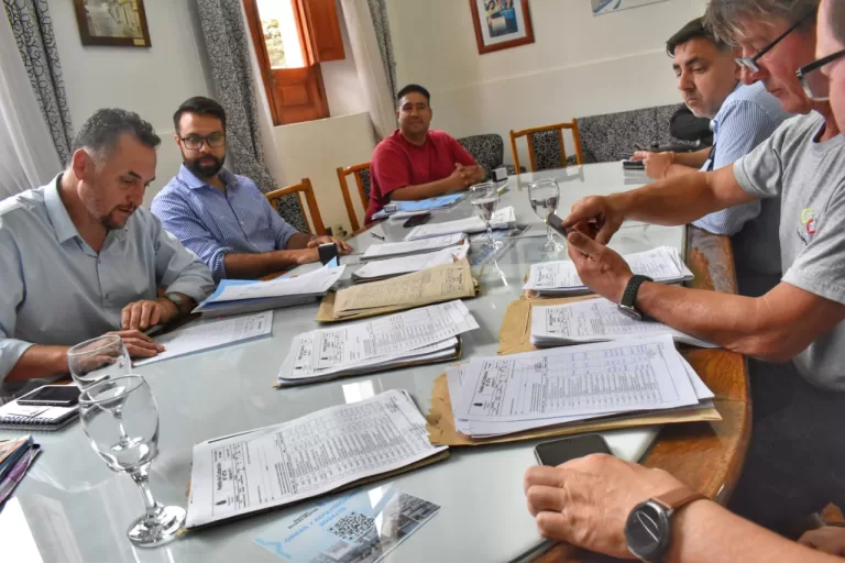 Se abrieron los sobres de la Licitación Pública N° 14/2025 para la compra de medicamentos