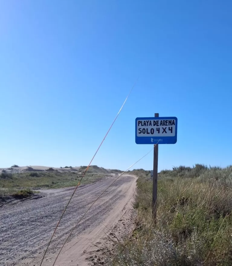 Recomendación de tránsito en el camino a la📍Playa Arena – Bahía San Blas
