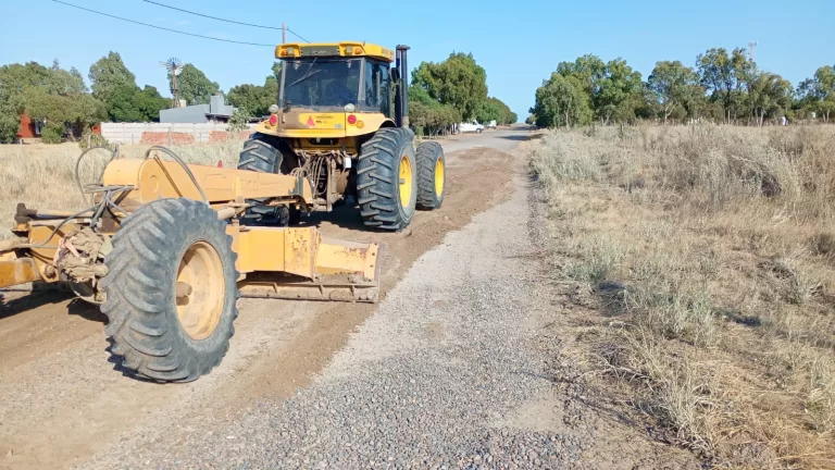 Bahía San Blas: Trabajos de bacheo y reparación de calles