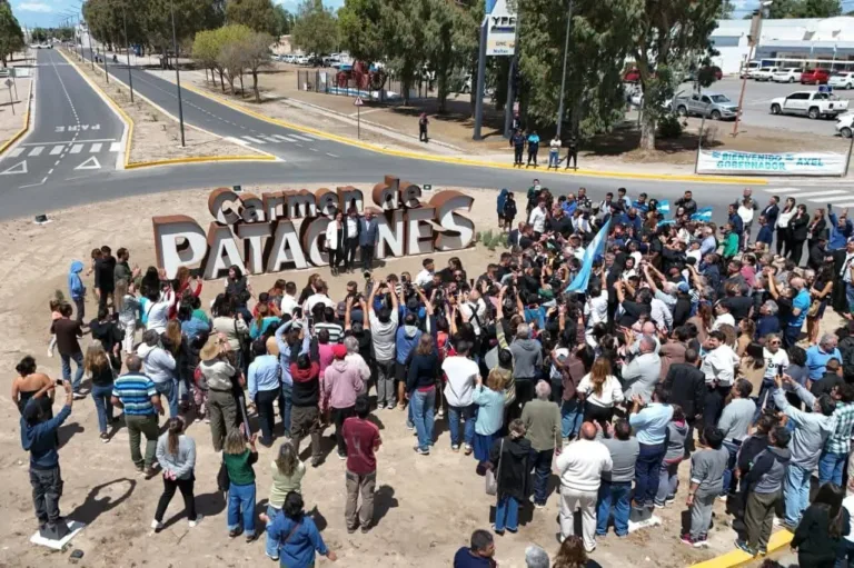 El Intendente Marino recibió al Gobernador Axel Kicillof en la obra de refuncionalización del ingreso por calle Yrigoyen