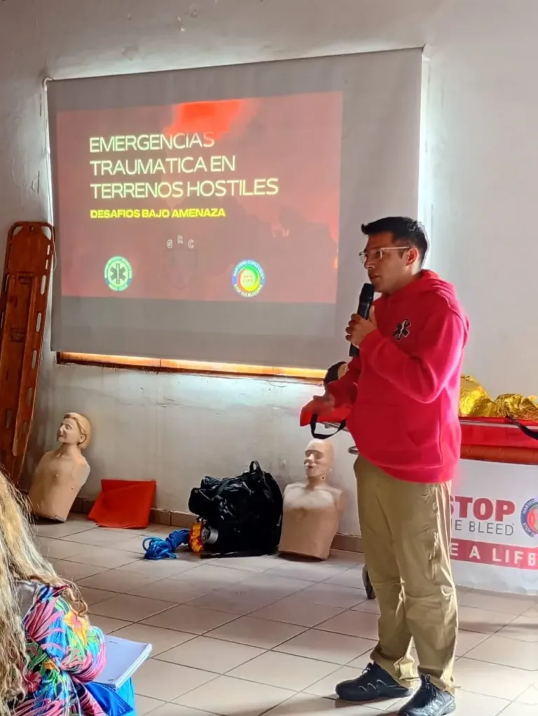 Defensa Civil participó en seminario sobre incidentes violentos en ámbitos urbanos