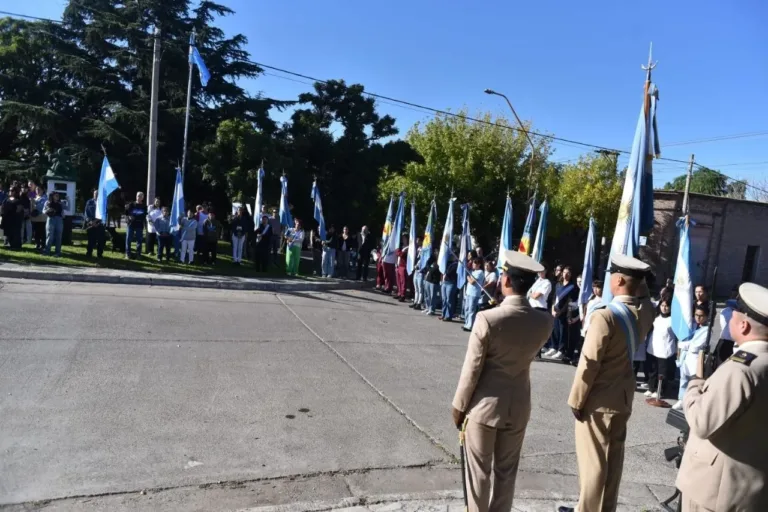 Emotivo homenaje a ex combatientes de Malvinas en el 44 aniversario de la gesta