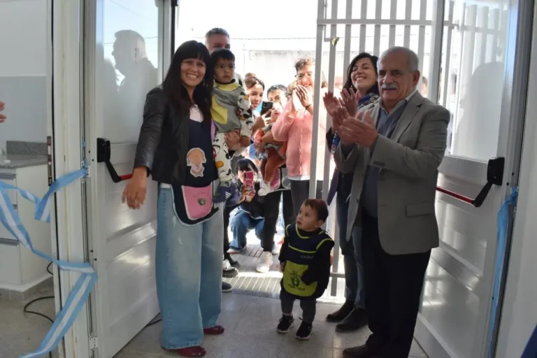 Inauguran nuevo Centro de Desarrollo Infantil en Carmen de Patagones con mensaje de infancias felices