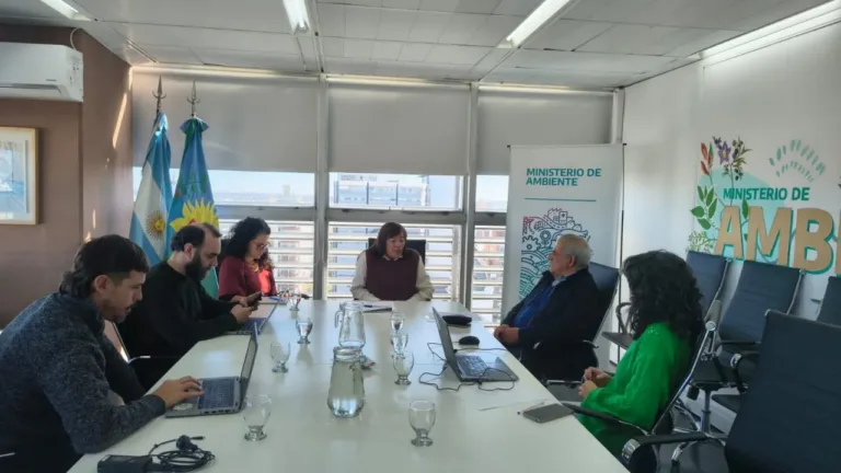 El Intendente Marino realizó gestiones ambientales ante la Provincia