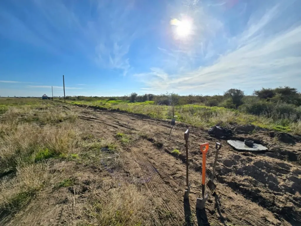 Inició la obra de tendido eléctrico para la escombrera de Carmen de Patagones