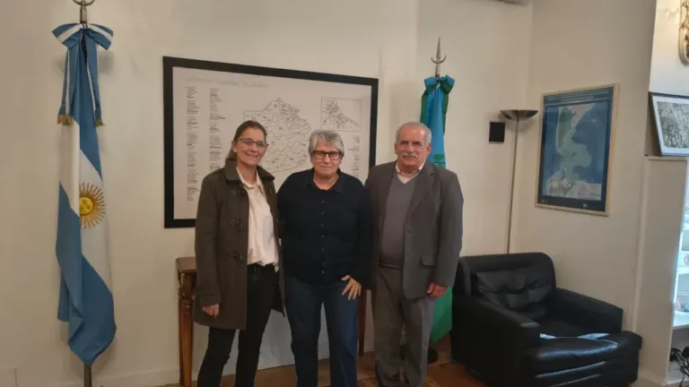 Marino gestionó mobiliario escolar para fortalecer el sistema educativo del distrito