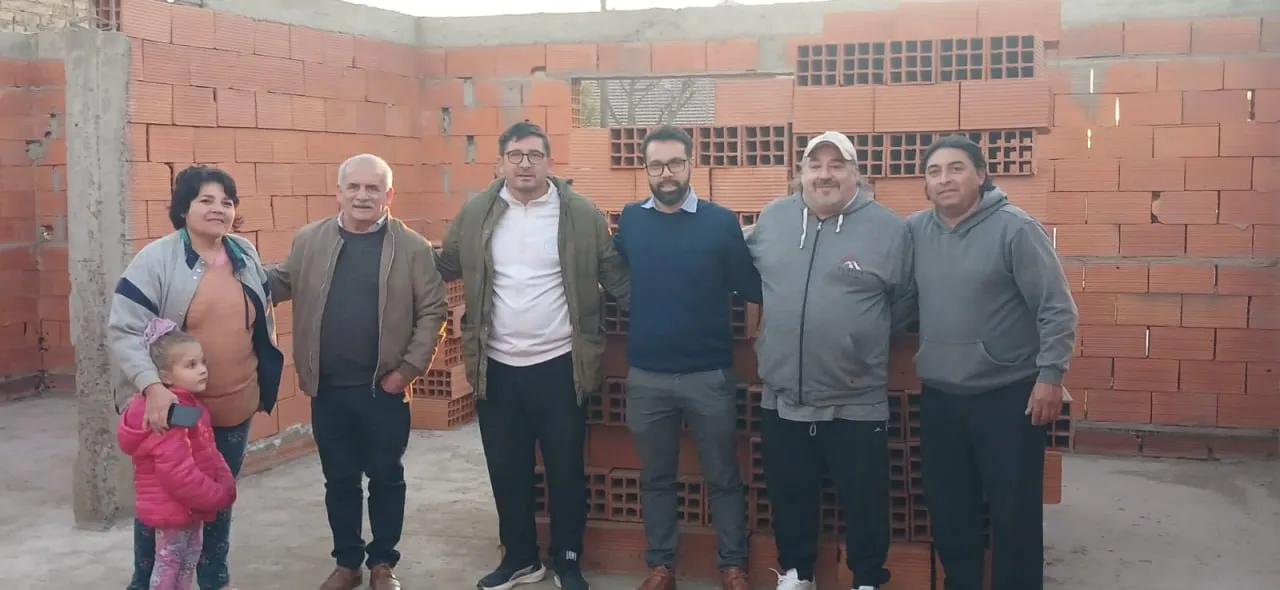 Marino recorrió la obra de la futura sede de la Asociación de Clubes Barriales