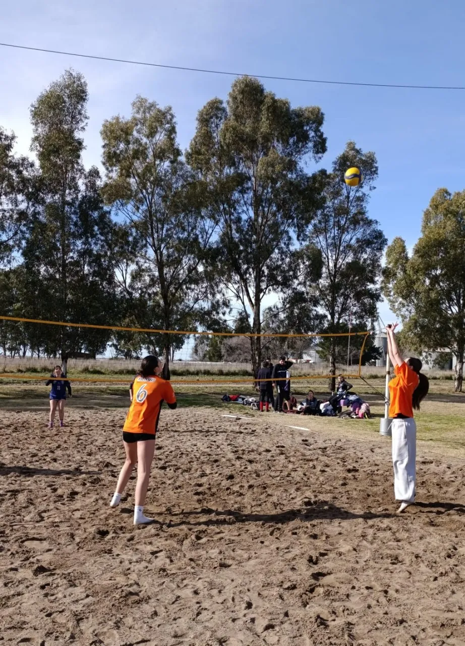 Patagones se destacó en la etapa regional de Beach Vóley y Newcom