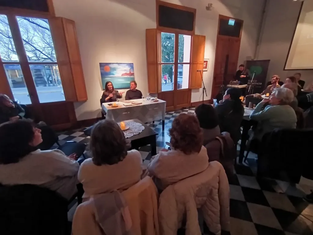Presentación del libro "Luisito Niño de Mar" en el Museo Histórico Regional