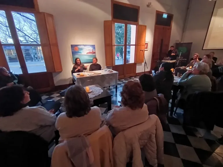 Presentación del libro "Luisito Niño de Mar" en el Museo Histórico Regional