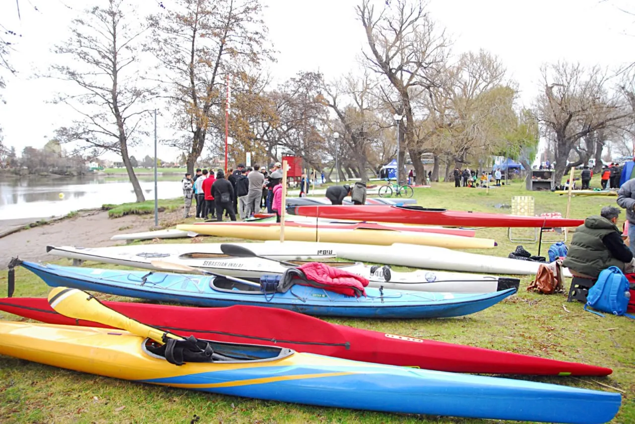 La Escuela Municipal de Canotaje cerró el Campeonato Zonal de Invierno