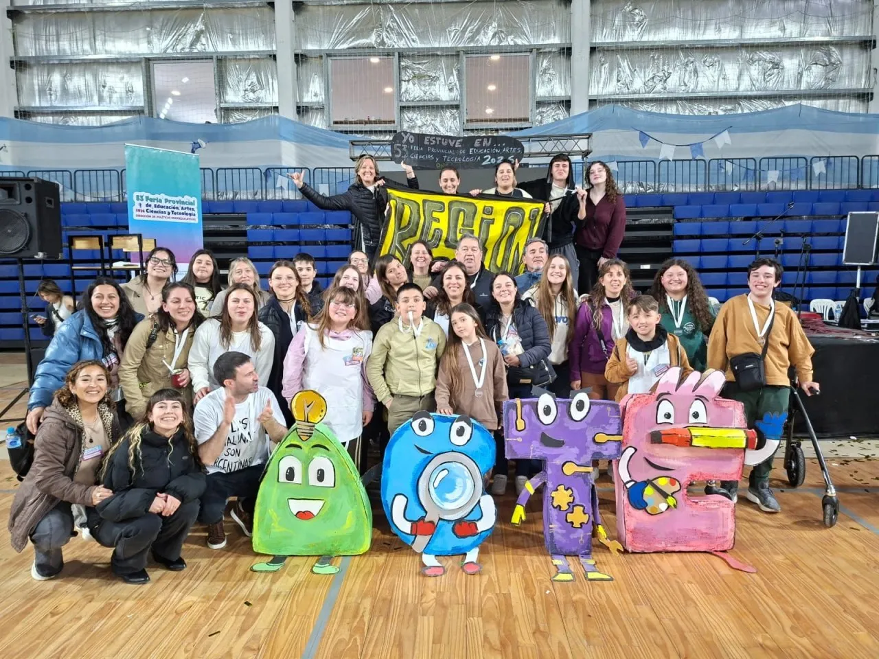 La Escuela Secundaria N° 7 de Stroeder clasificó a la instancia nacional de la Feria de Arte, Ciencia y Tecnología