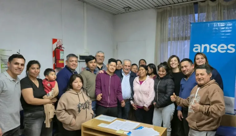 Villalonga: Municipio y vecinos avanzan con una nueva obra de cloacas