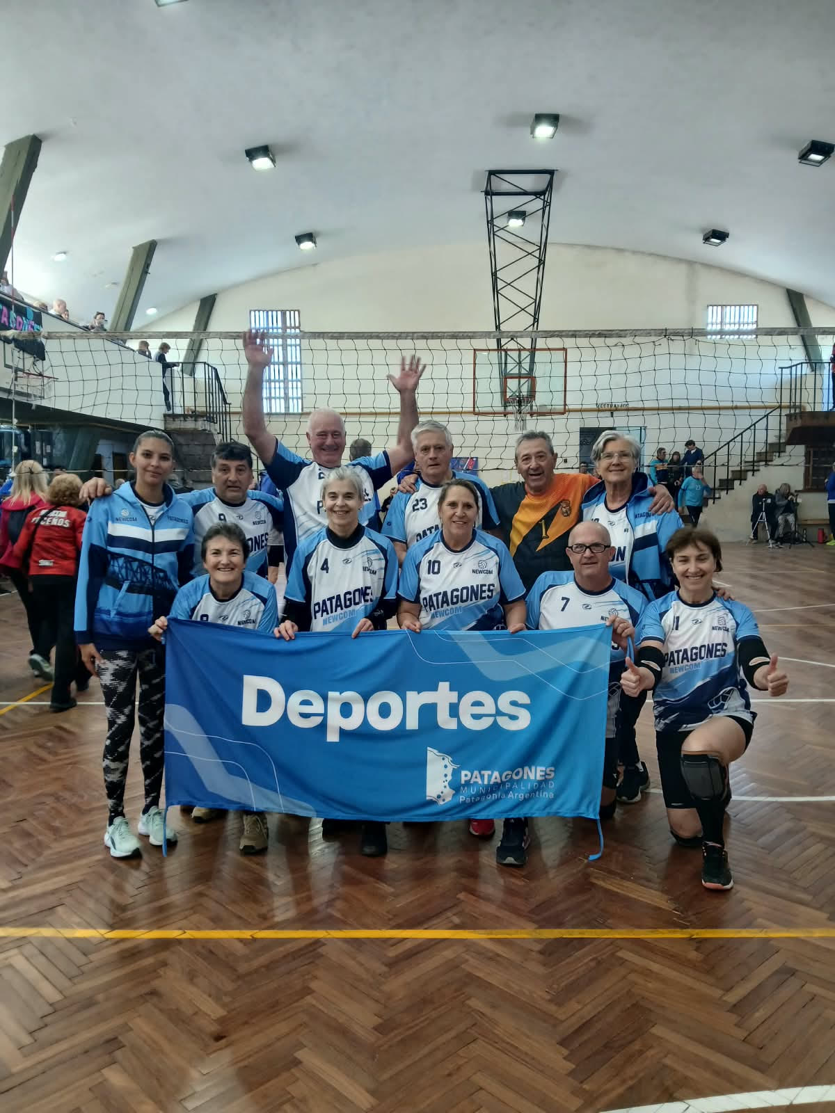 Delegación de Patagones durante la primera jornada de la Final Provincial de los Juegos Bonaerenses 2026 en Mar del Plata