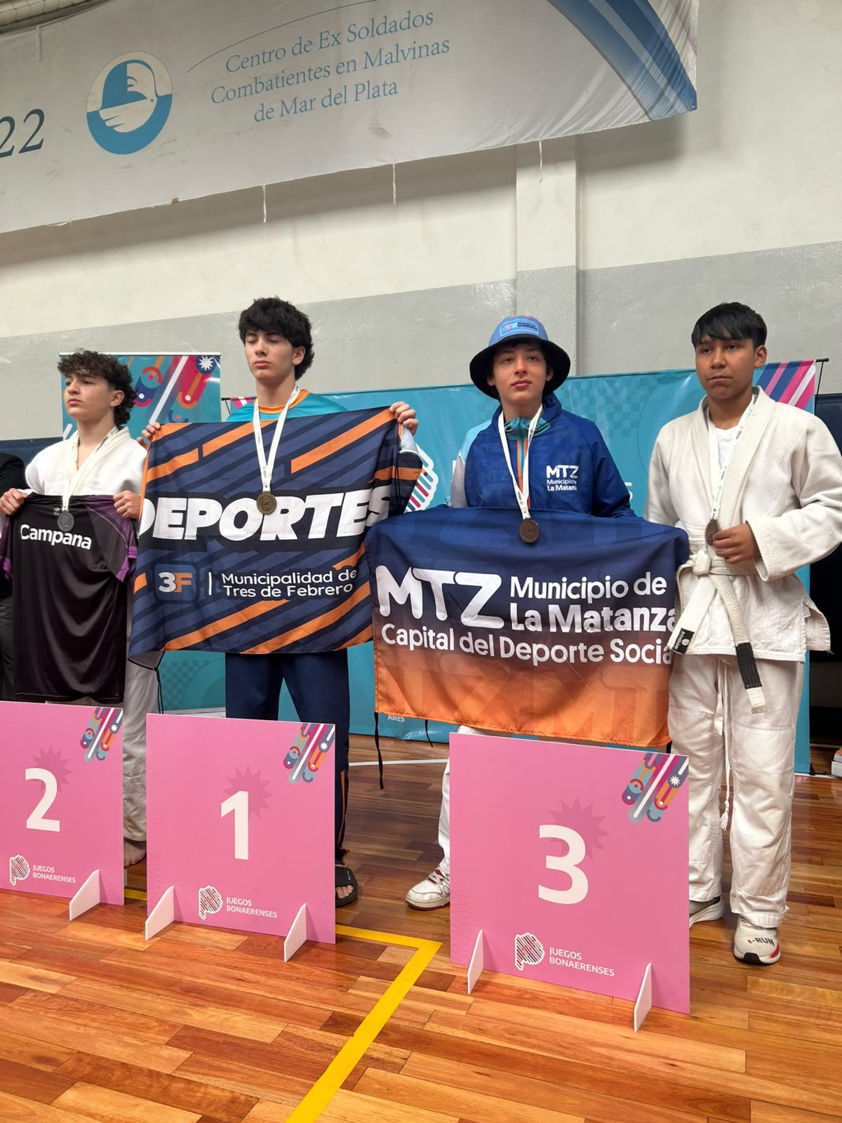 Delegación de Patagones durante la segunda jornada de la Final Provincial de los Juegos Bonaerenses 2026 en Mar del Plata