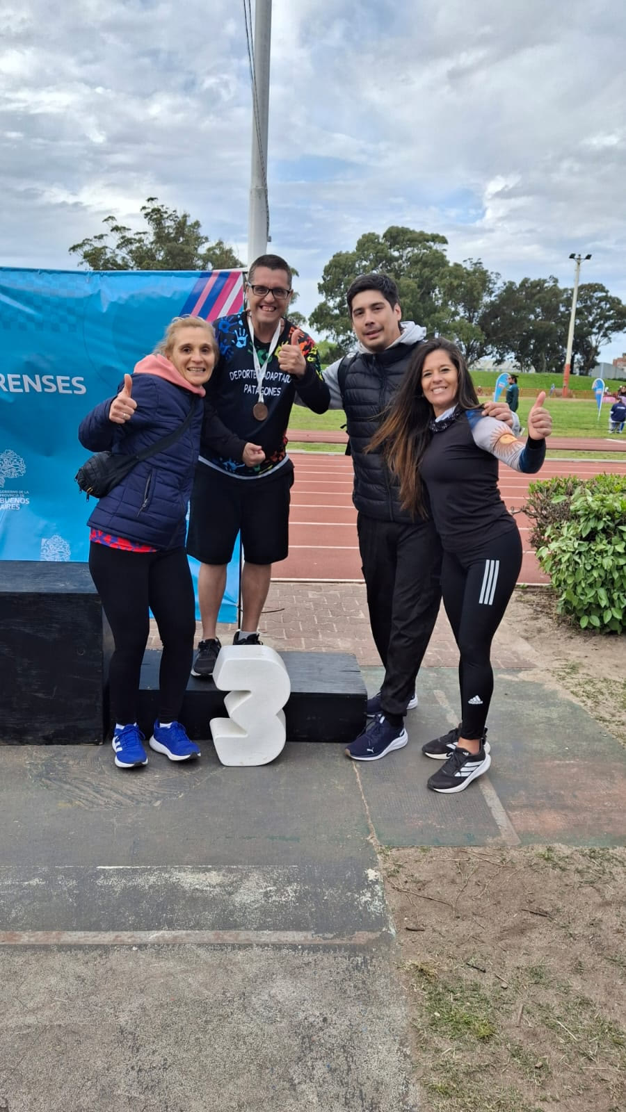 Delegación de Patagones durante la segunda jornada de la Final Provincial de los Juegos Bonaerenses 2026 en Mar del Plata