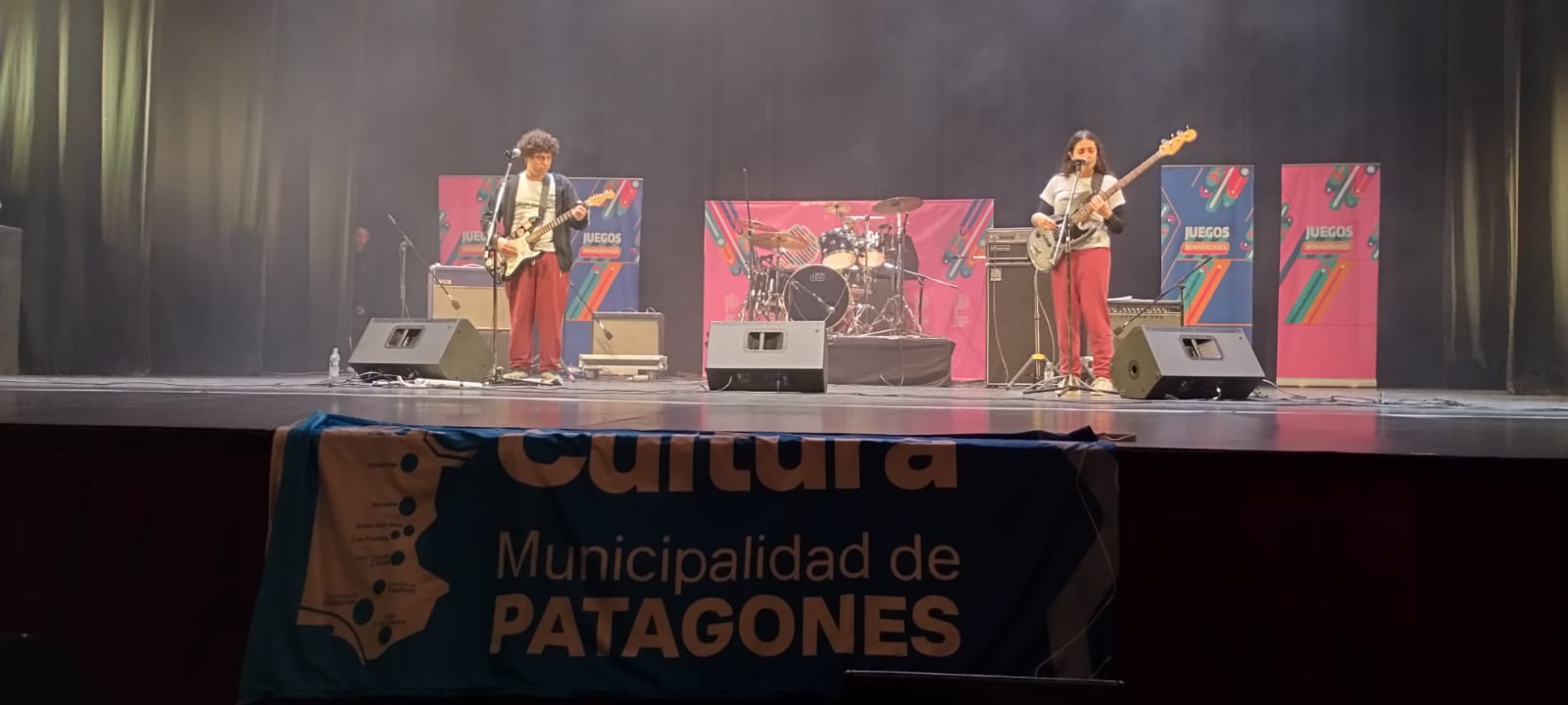 Delegación de Patagones durante la tercera jornada de la Final Provincial de los Juegos Bonaerenses 2026 en Mar del Plata