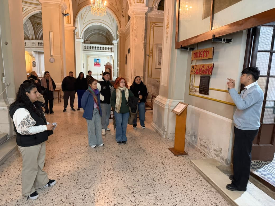 Visitantes en la Noche de los Museos de Carmen de Patagones